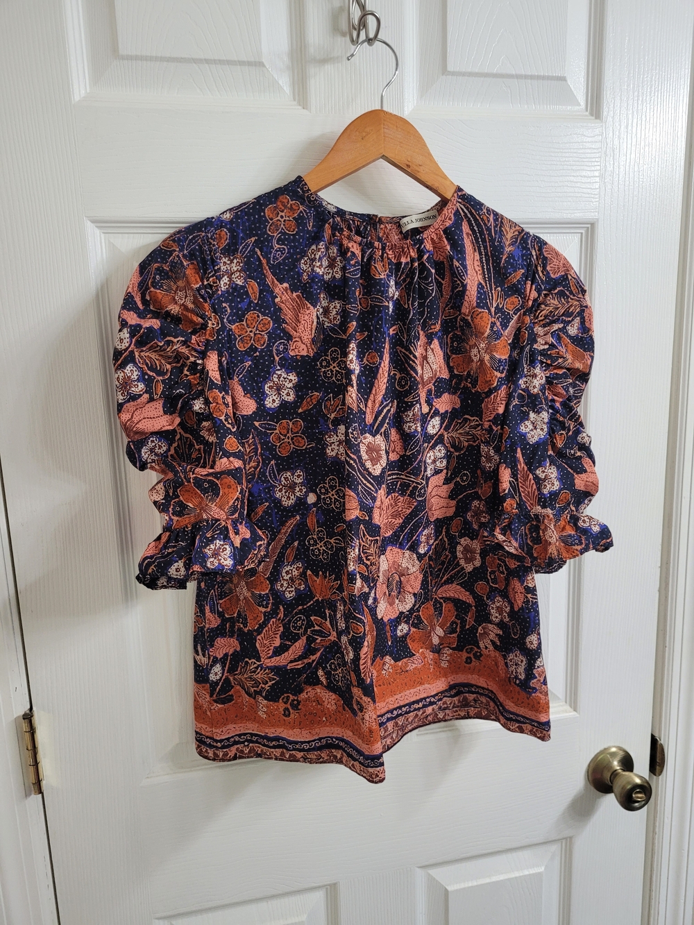 Last  Chance! Ulla Johnson Navy and Coral Floral Puff-Sleeve Blouse Like New!